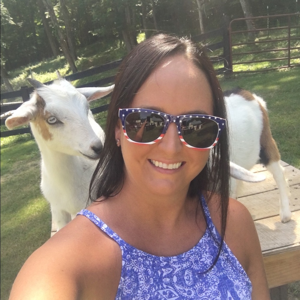 Meet your Posher, Jessica